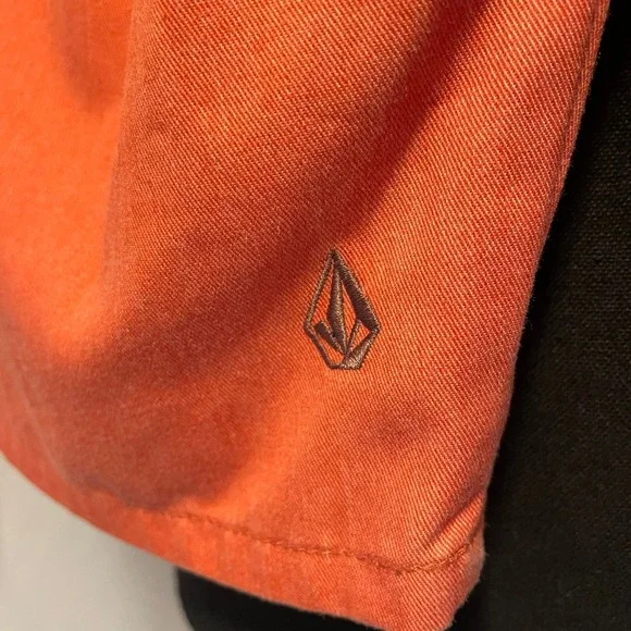 Mens 30 Volcom Shorts Chino Flat Front Skate Casual Walking - Picture 2 of 5